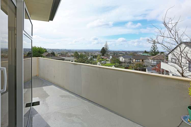 1/22 Clearview Heights Ranui_10