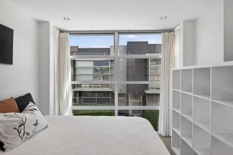 8/8A Settlers Crescent Ferrymead_14