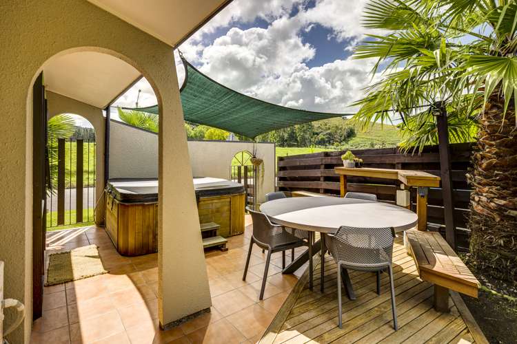 17 Churchill Drive Taradale_14