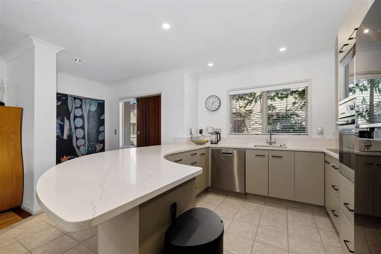 2/1328 Pukuatua Street Rotorua Central_6