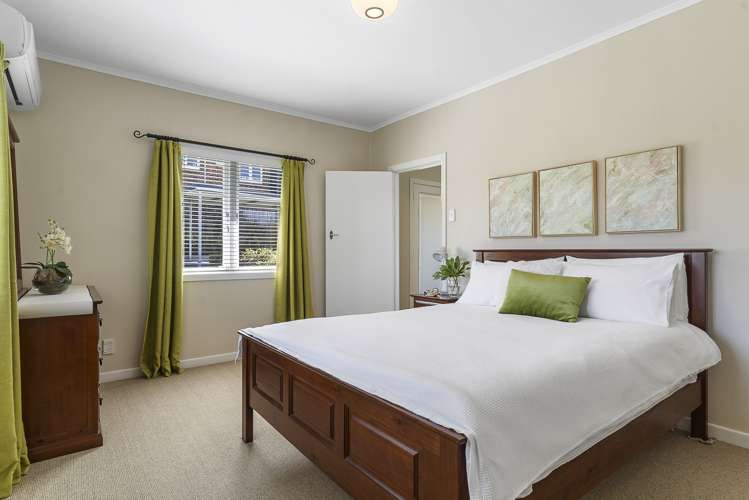 4 Locke Avenue Mount Roskill_7