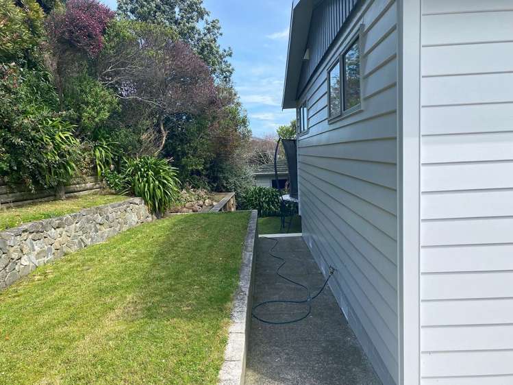 8 Findhorn Place Papakowhai_19