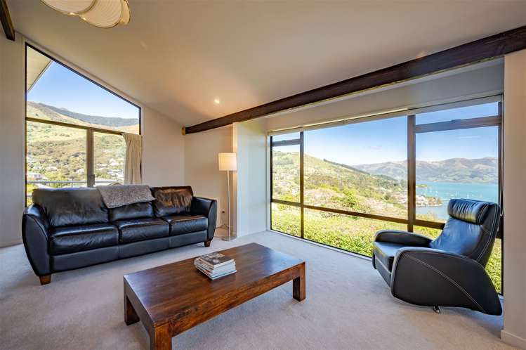 13 Settlers Hill Akaroa_6