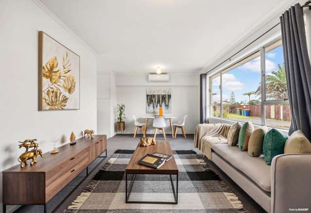 Cute Easy Care Home - Water Included!