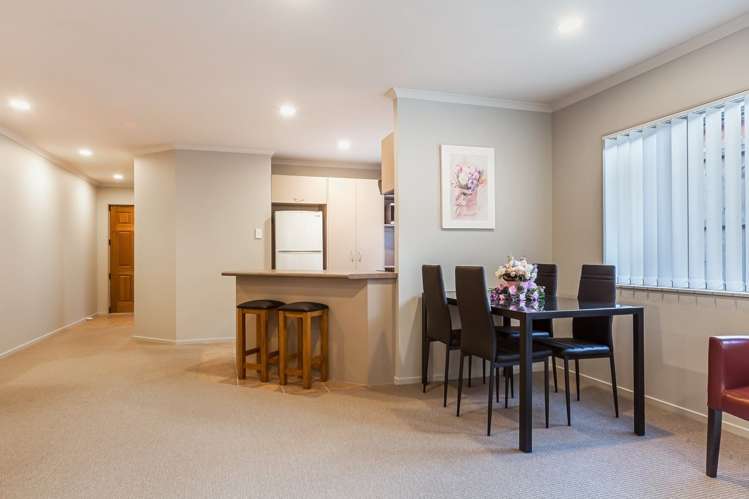 7 Mandival Avenue Flat Bush_6