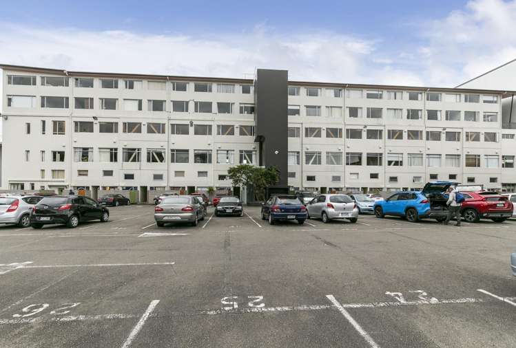 4b/51 Webb Street Mount Cook_16