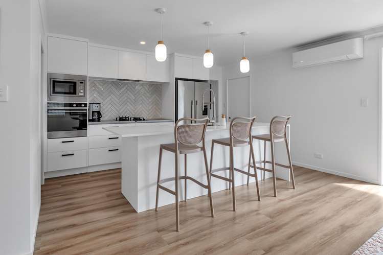 4 Cascade Crescent Tikipunga_3