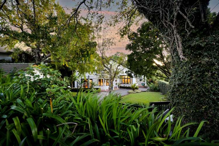 18 Ridge Lane New Plymouth_33