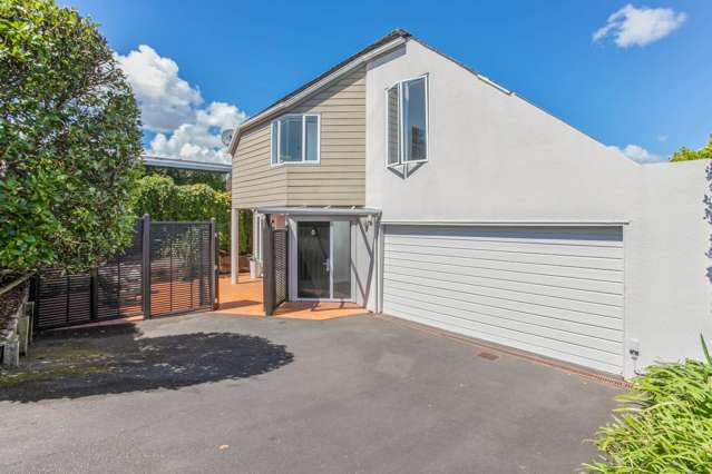 Elevated Living in Prestigious Remuera