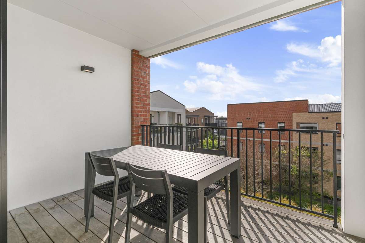 210/81 Mapou Road_1