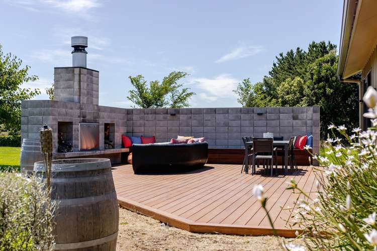 151 Mount Stewart Halcombe Road Sanson_35