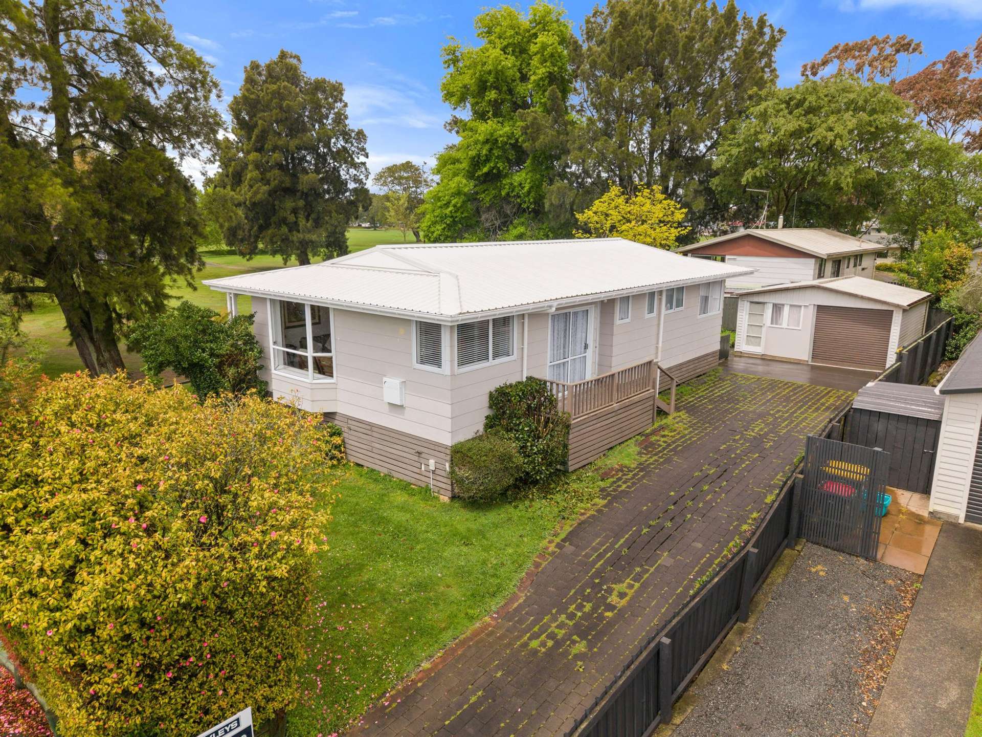 39 Hibiscus Avenue Hamilton Lake_0
