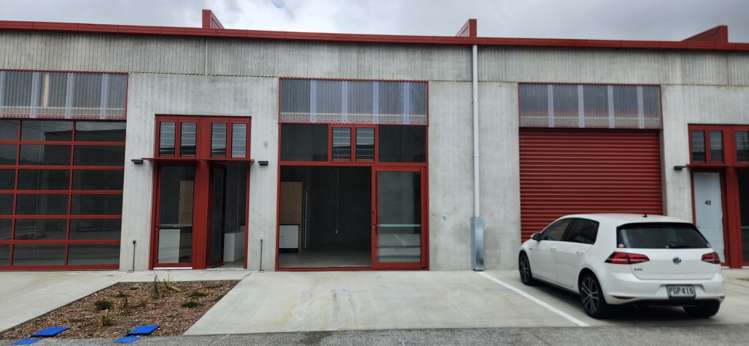 Unit 41, 20 William Earp Place Tawa_1