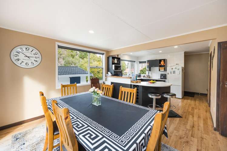 8 Milne Street Marton_26