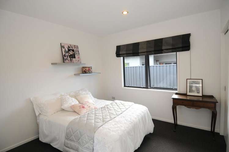 4 Pohutukawa Grove Lytton West_11