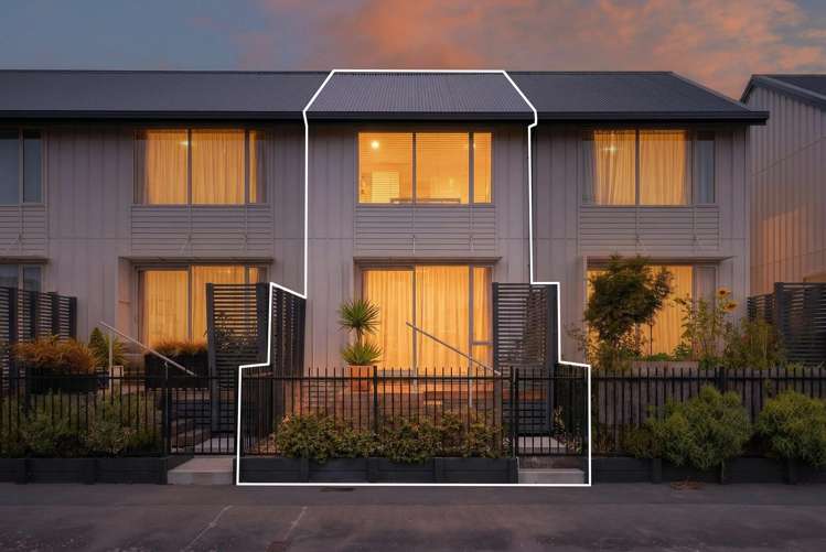 8 Sunshine Lane New Brighton_16