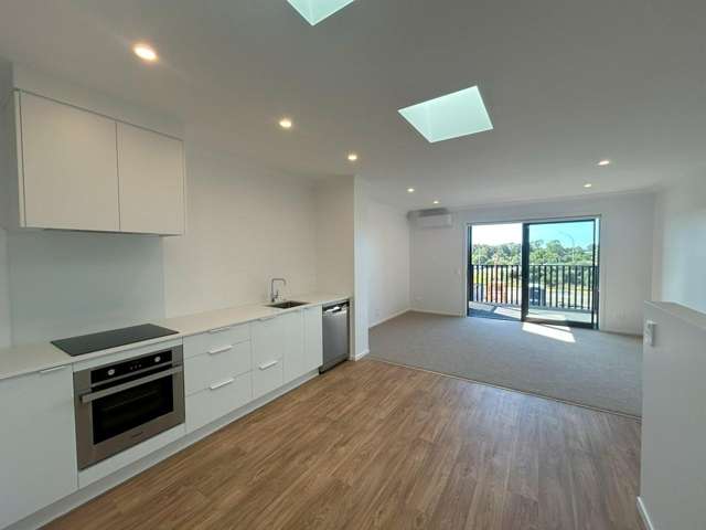 6 Constellation Way - The Helm 1131_1