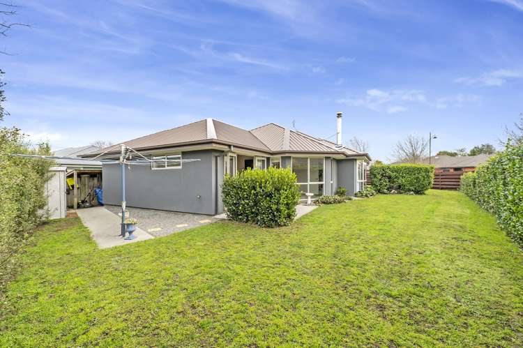 244 Southfield Drive Lincoln_31