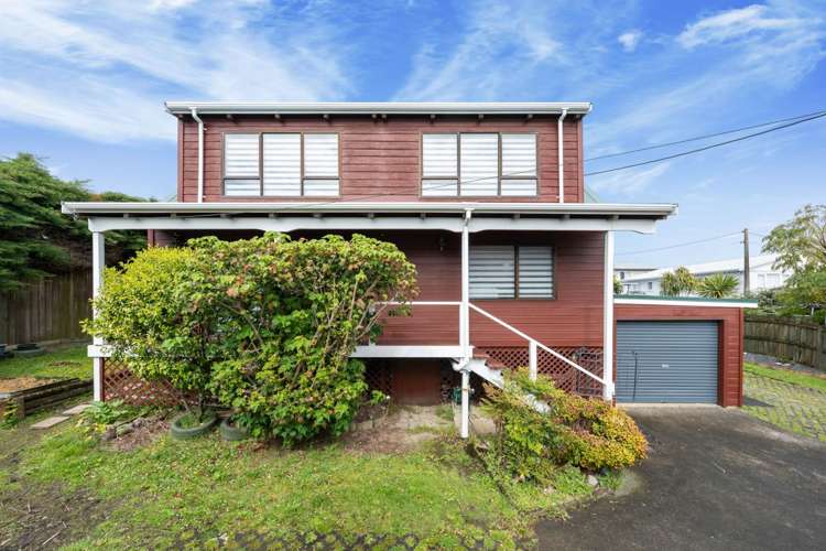 2/8 Raeben Avenue Hillcrest_12