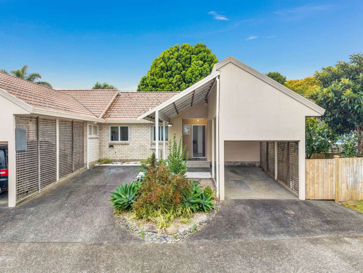 43 Central Park Drive_0