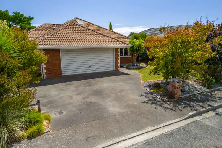 14 Vining Crescent Stoke_23