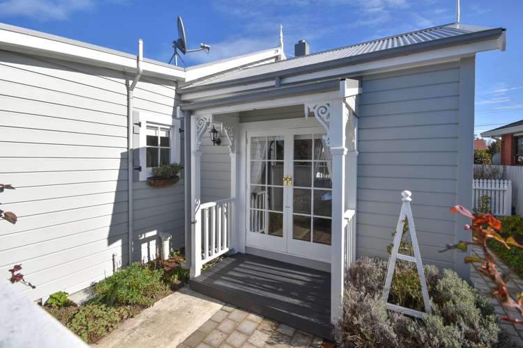 231 Union Street Milton_11