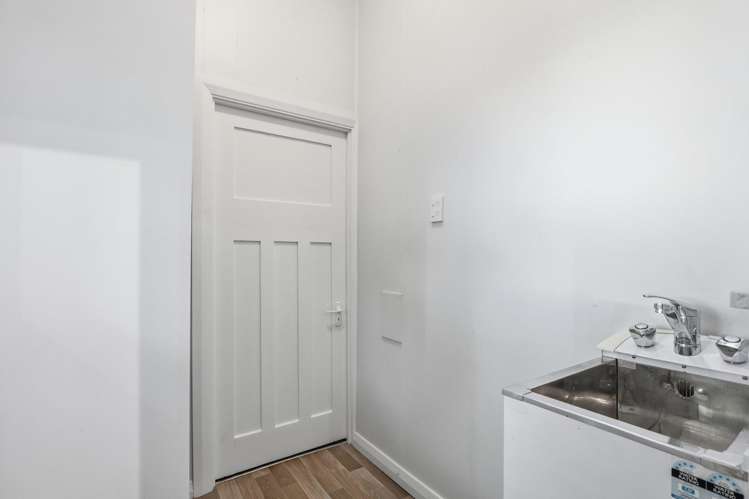 105 Kaikorai Valley Road_4