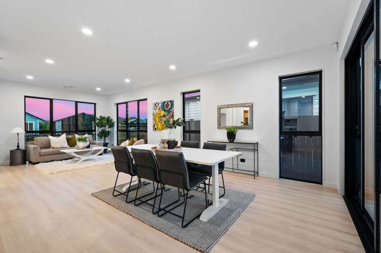 30 Tipu Crescent Wainui_11