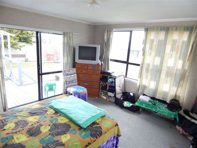 21 Esk Crescent Tokoroa_13