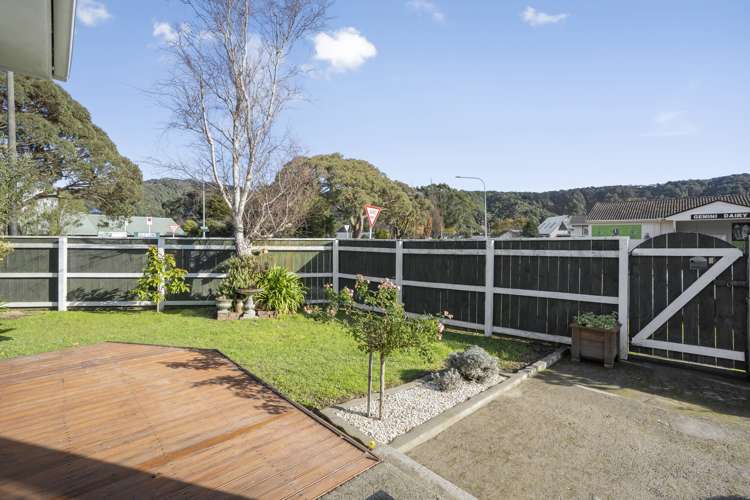 2 Meremere Street Wainuiomata_17