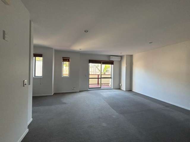 1/21 Hunters Park Drive Three Kings_3