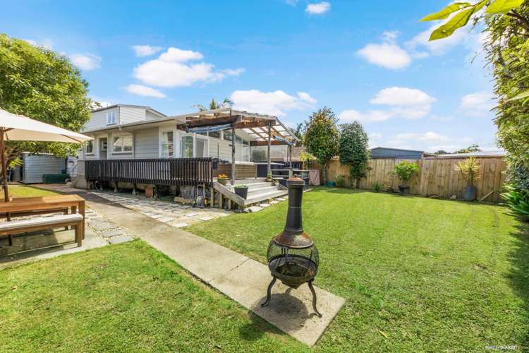 14 Allington Road Massey_4