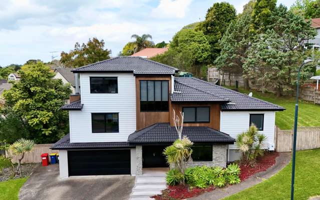 Coastal Luxury in Rangitoto Zone-Dream Home Awaits