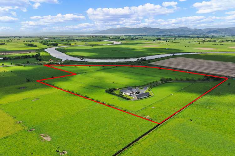 303 River Road Ngatea_28