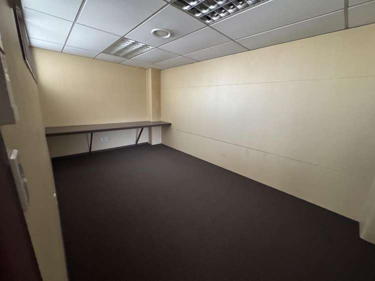 129 Maraekakaho Road  ( Office - Warehouse ) Camberley_3