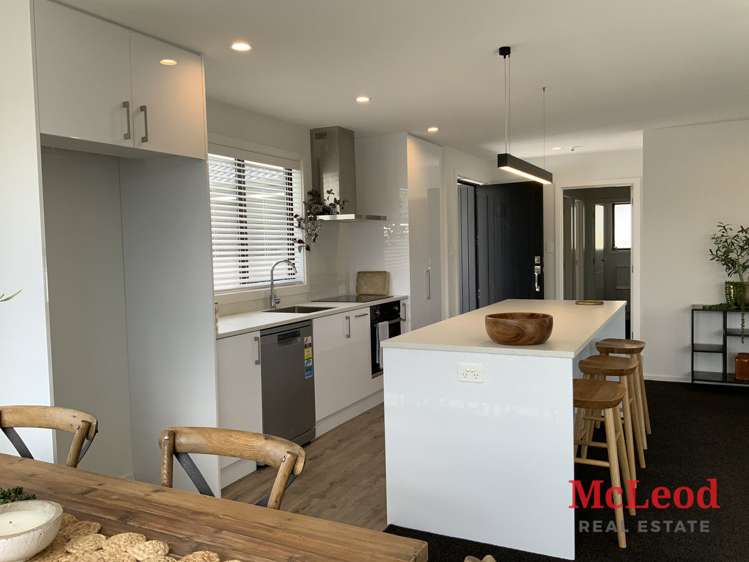 19a Baker Street Allenton_7