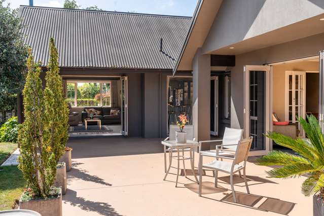 1 Westbury Mews Huntington_2