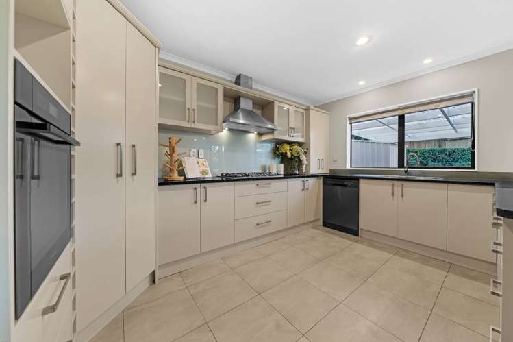 36 Seresin Crescent Flat Bush_17