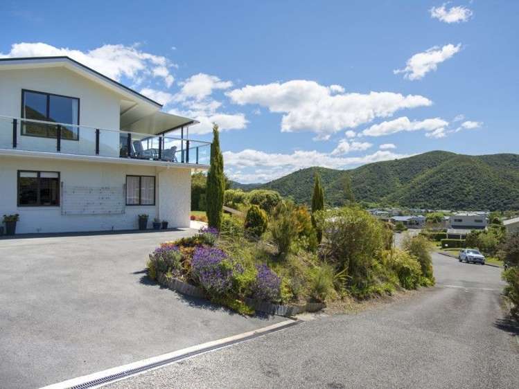 8 Matai Place Waikawa_23