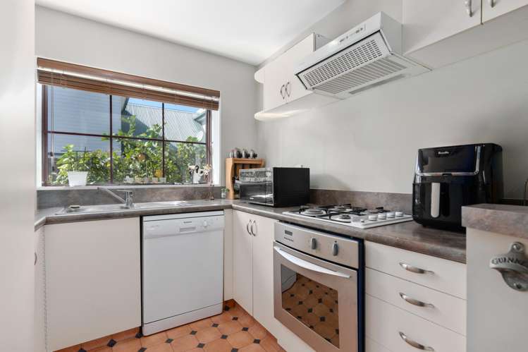 3/20 Harman Street Addington_5