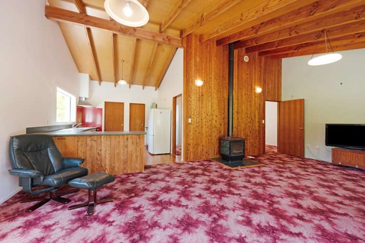 60 South Makara Road Makara_9