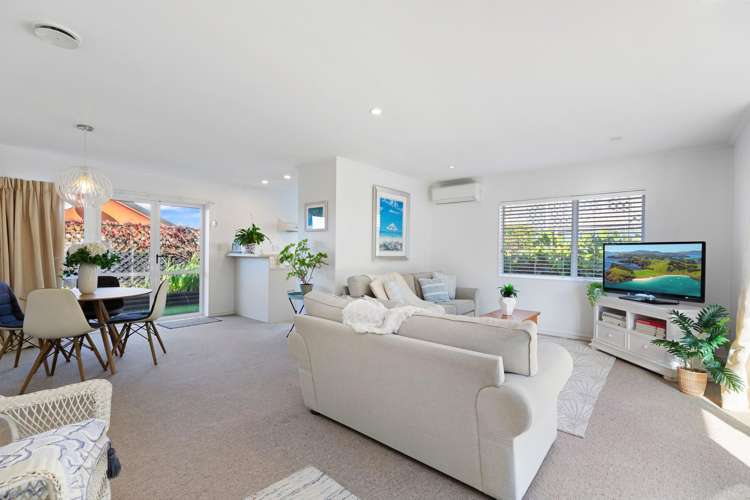 78 Russley Drive_4