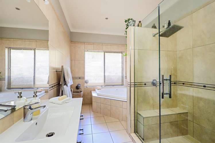 2/39 Reeve Drive Havelock North_13