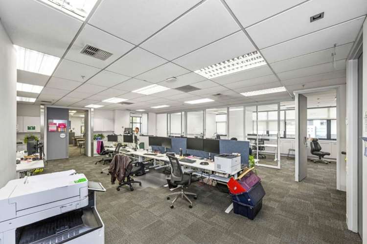 32 Vestey Drive Mount Wellington_5