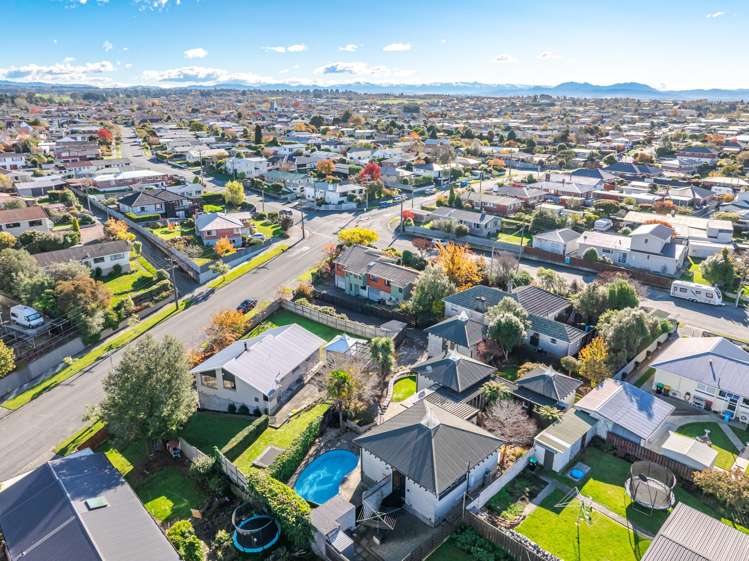 40 Barnes Street Glenwood_42