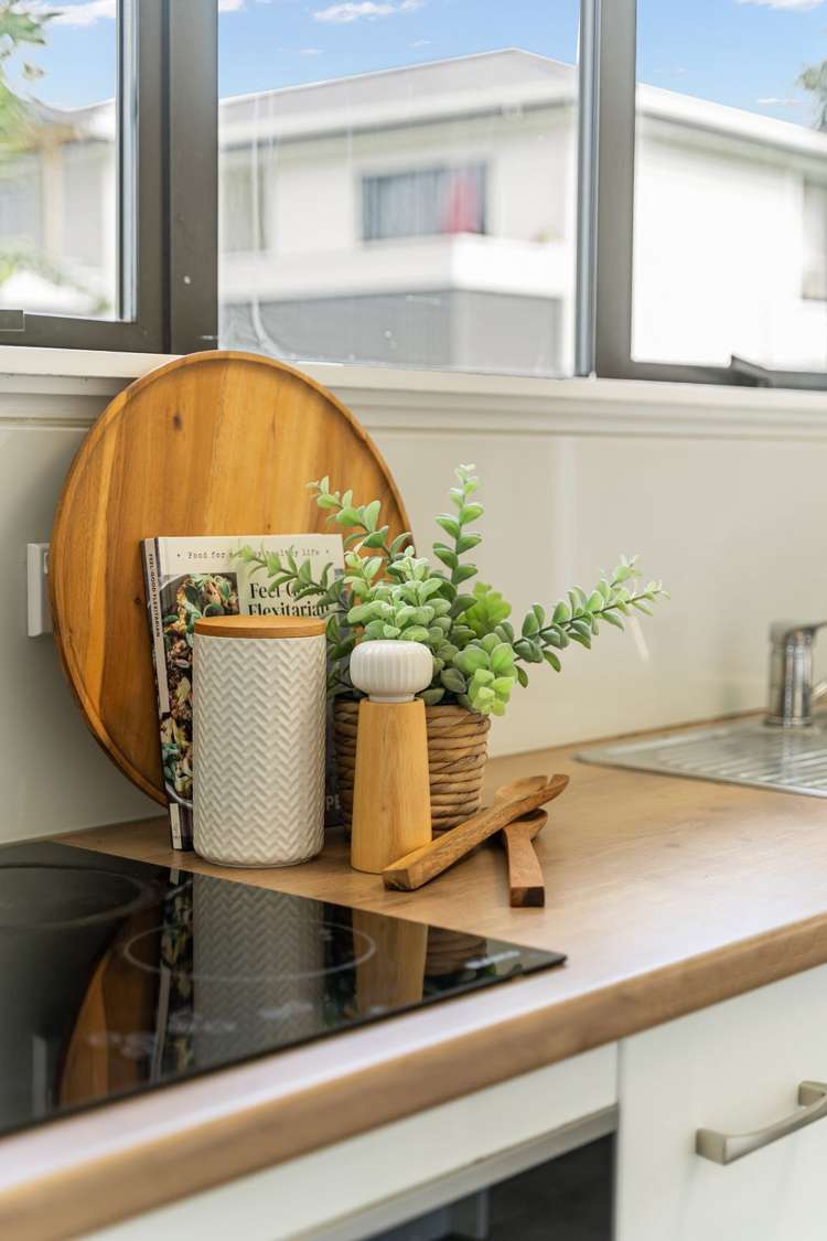 1 Pukemiro Road Te Kamo_11