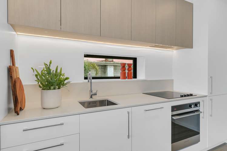 101/1028 Great North Road Point Chevalier_2