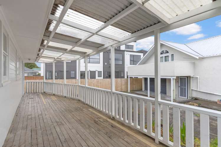 61 Gloria Avenue Te Atatu Peninsula_19