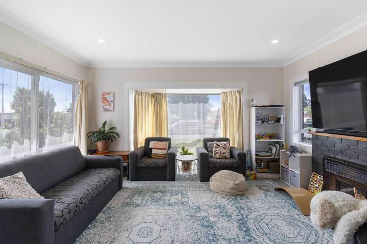 83 Settlement Road_4