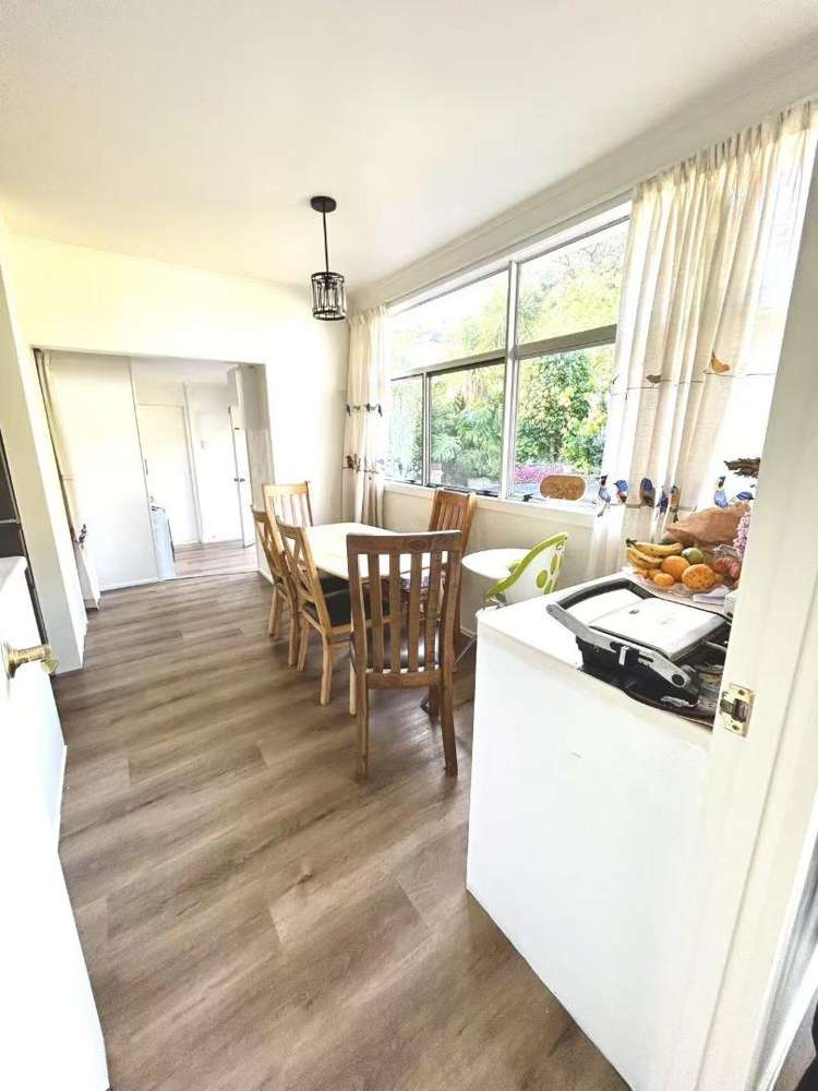 76 Onewa road Northcote Point_6